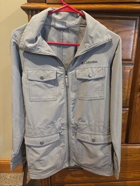 Columbia Gray Utility Jacket with Front Pockets